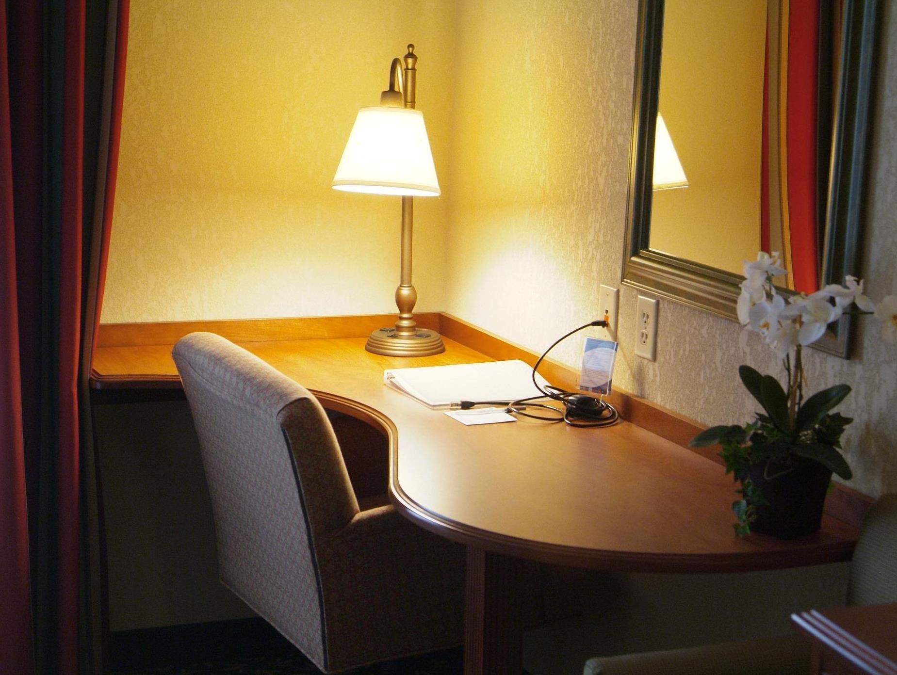 Newly Renovated Hampton Inn Omaha West Lakeside Eksteriør bilde