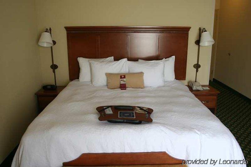 Newly Renovated Hampton Inn Omaha West Lakeside Eksteriør bilde