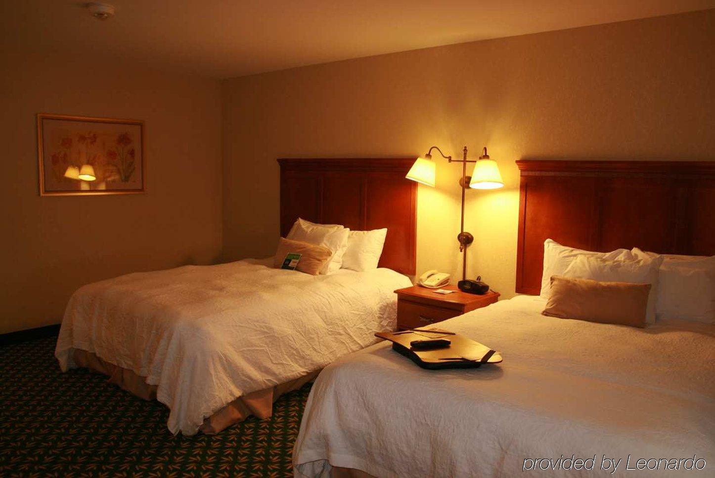 Newly Renovated Hampton Inn Omaha West Lakeside Rom bilde